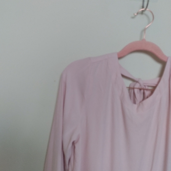 Anthropologie Cloth and Stone Tie Back Pastel Pink Peplum Long Sleeve Blouse - Picture 4 of 10